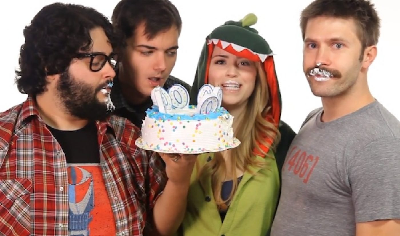 Phil DeFranco’s ‘SourceFed’ Celebrates 500,000 YouTube Subscribers