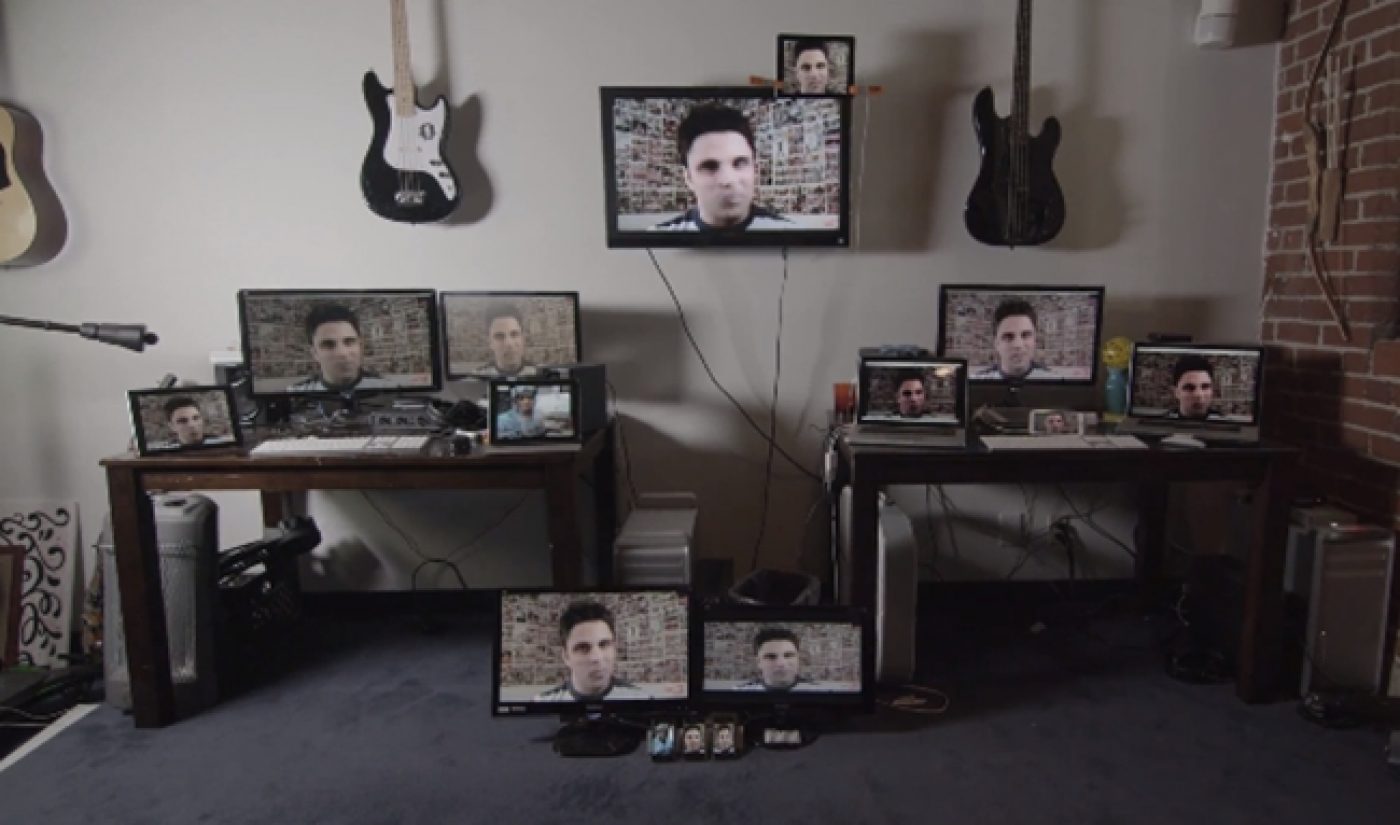 MysteryGuitarMan Turns YouTube Greetings Into Sweet Music