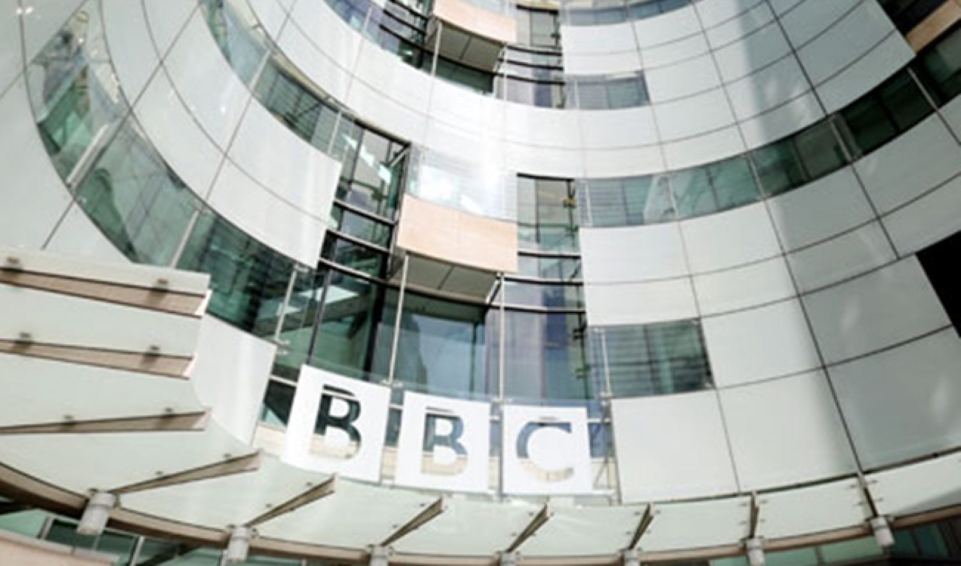 BBC Will Deliver Video News On Social Media Via Twitter Amplify