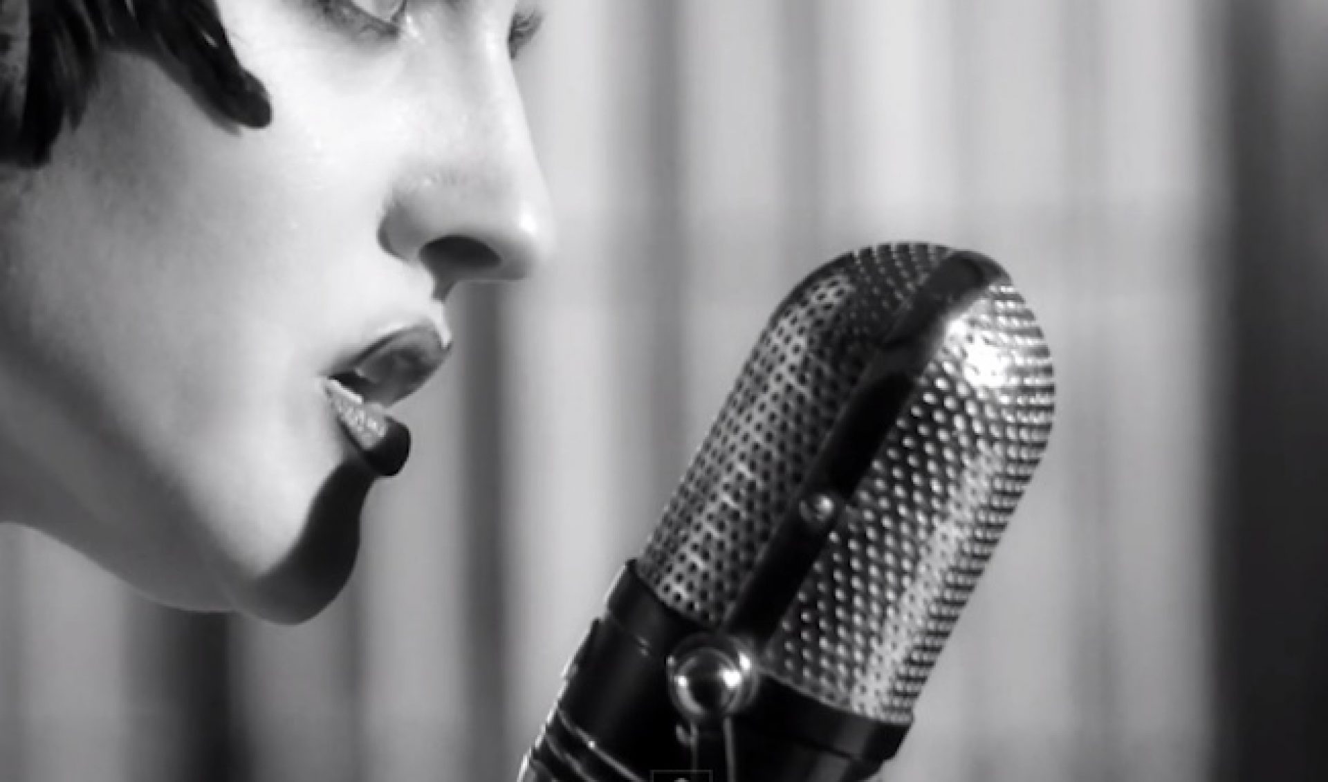 Must-Watch Music Videos: IAMEVE Is A Temptress Indeed