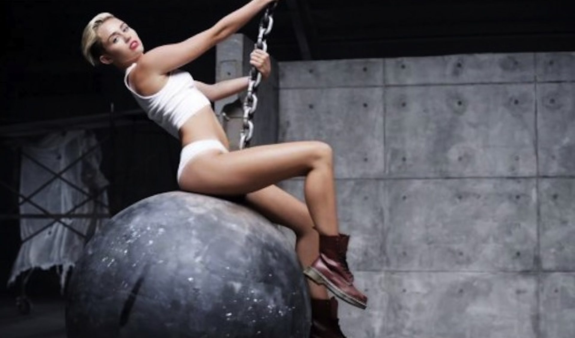 Top 50 Most Viewed U.S. YouTube Channels • Week Of 9/20/13