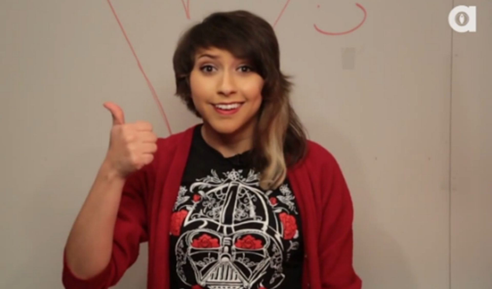 Catie Wayne AKA Boxxy Gets Really Excited About Maggots In New Series