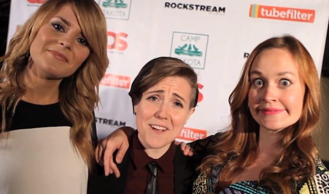 Grace Helbig, Hannah Hart, & Mamrie Hart Finish Each Other’s Sentences