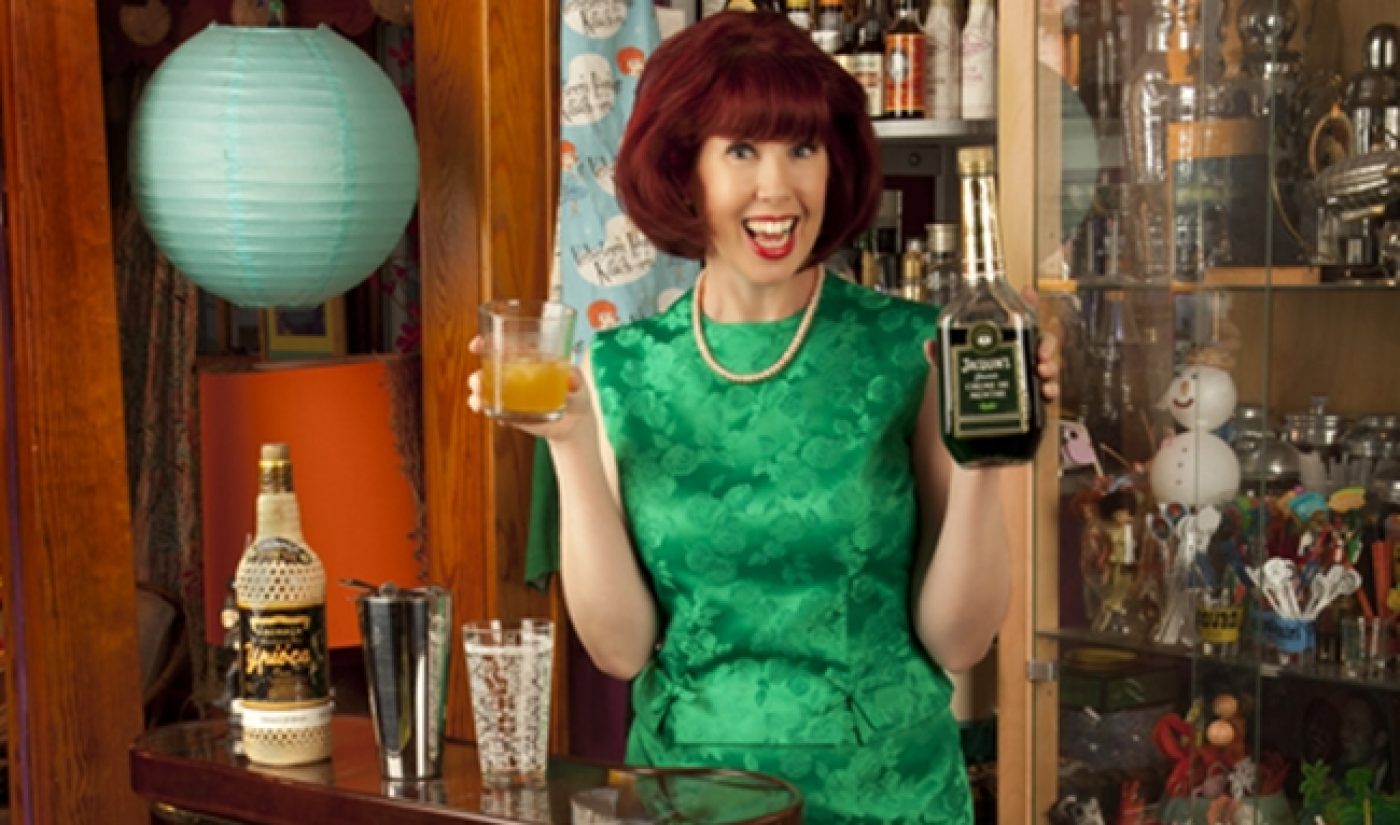 Indie Spotlight: In The ‘Velveteen Lounge Kitsch-en’, The 60s Live On
