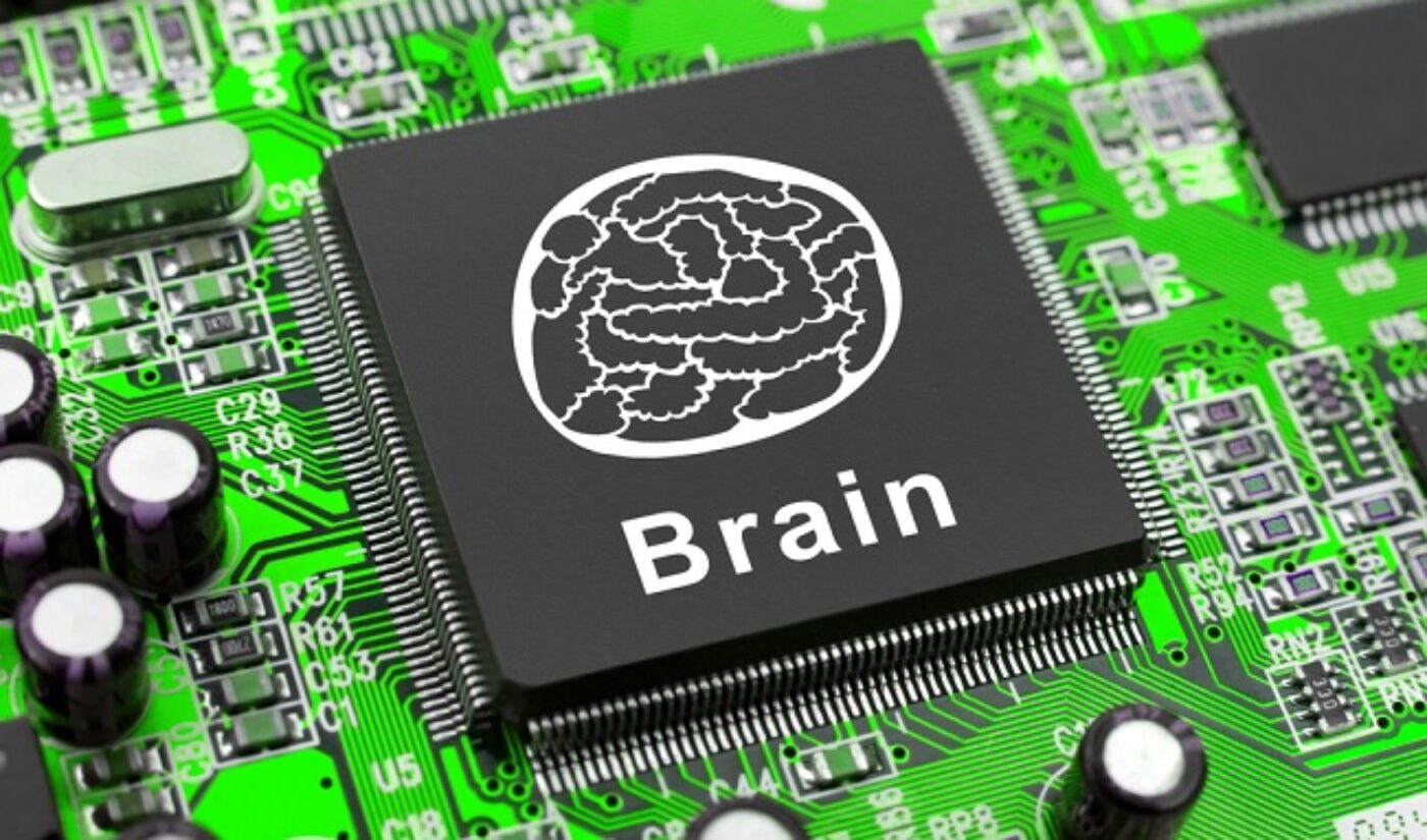 Scientists Teach Robots To “Watch” YouTube Videos And Learn From Them