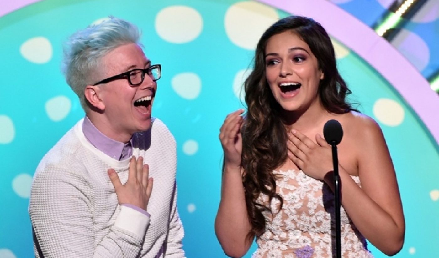 Tyler Oakley, Bethany Mota Win Big At Teen Choice Awards