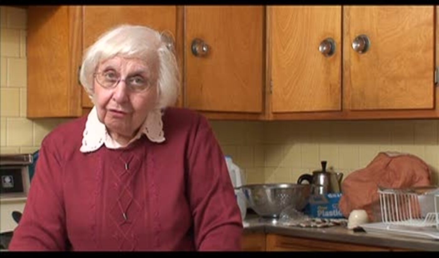 The Star Of The ‘Feed Me Bubbe’ Web Series Has Passed Away