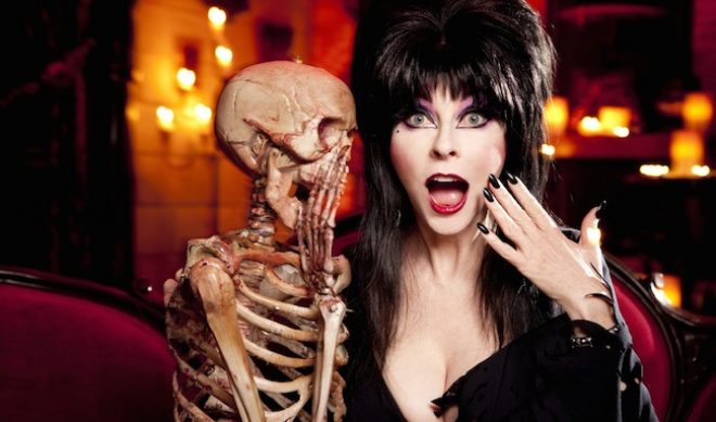Elvira, Mistress Of The Dark Heads To Hulu For Halloween