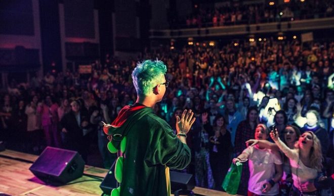 Tyler Oakley’s Tour Sells Out, Expands To Seven More U.S. Cities