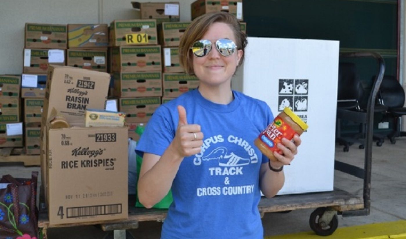 Hannah Hart’s “Have a Hart” Volunteer Event To Visit 11 Cities