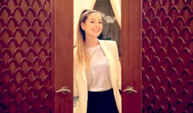 Zoella’s Book Shatters Records By Selling 78,000 Copies In First Week