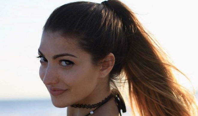 YouTube Millionaires: Rclbeauty101 Likes To “Differentiate Myself”