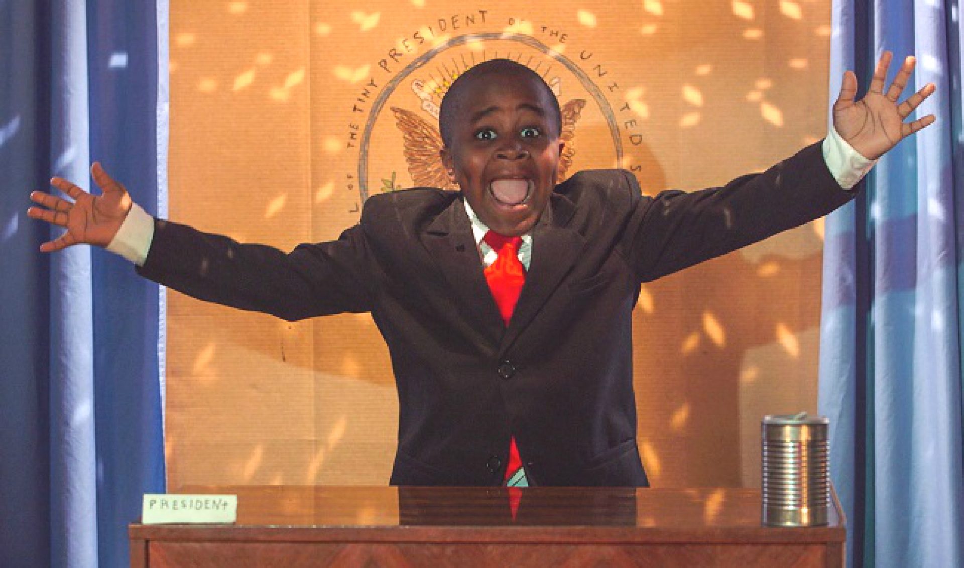 Kid President Helps Elementary School Students Make Art On Book Tour