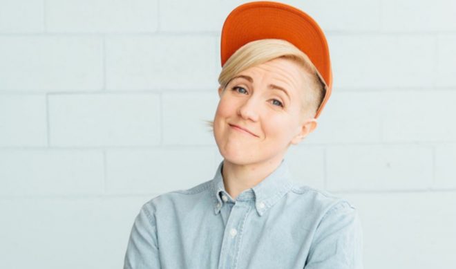 Hannah Hart Signs With Kin Community