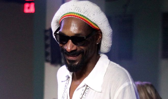 Snoop Dogg, AOL Partner For Sports Web Series