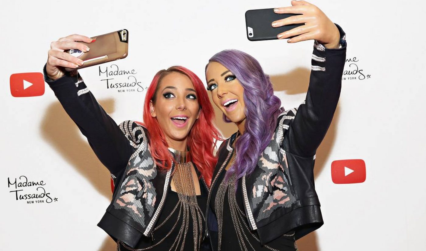 Madame Tussauds Debuts Jenna Marbles Wax Figure In NYC, Selfies Ensue