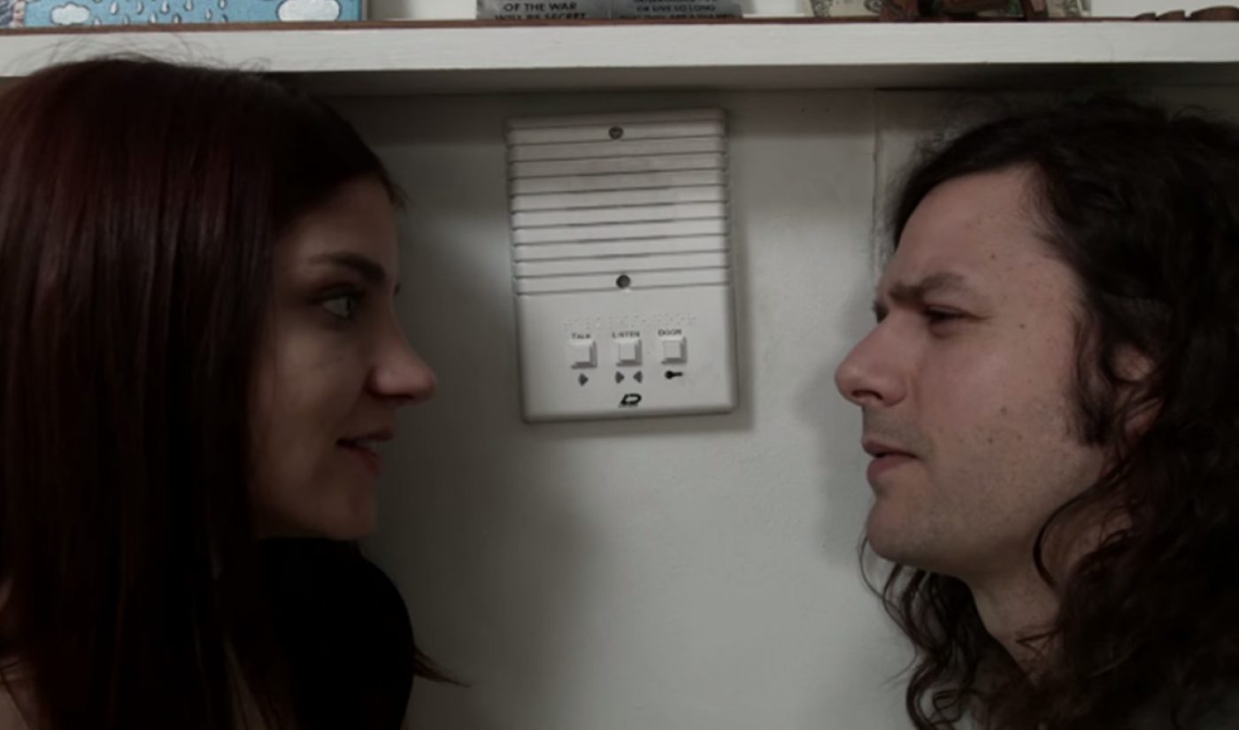 Indie Spotlight: ‘Roommates’ Banter, And We Laugh