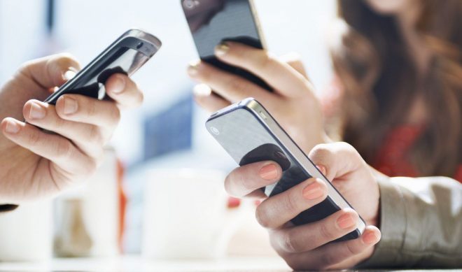 Facebook, YouTube Were The Most-Used Apps In 2015, Netflix App Lands On Highest-Grossing Chart