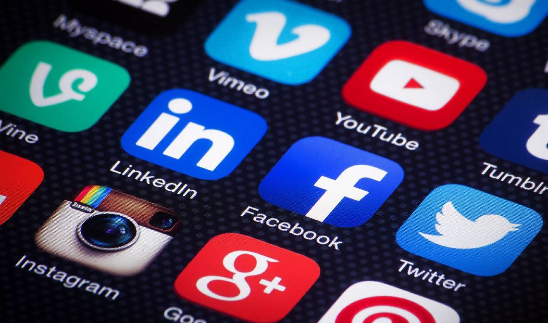 Brand Ad Spend Increased 43% On Video Platforms In 2015