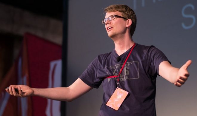 Hank Green Defends YouTube In Bitter Standoff With Top Music Execs, Artists