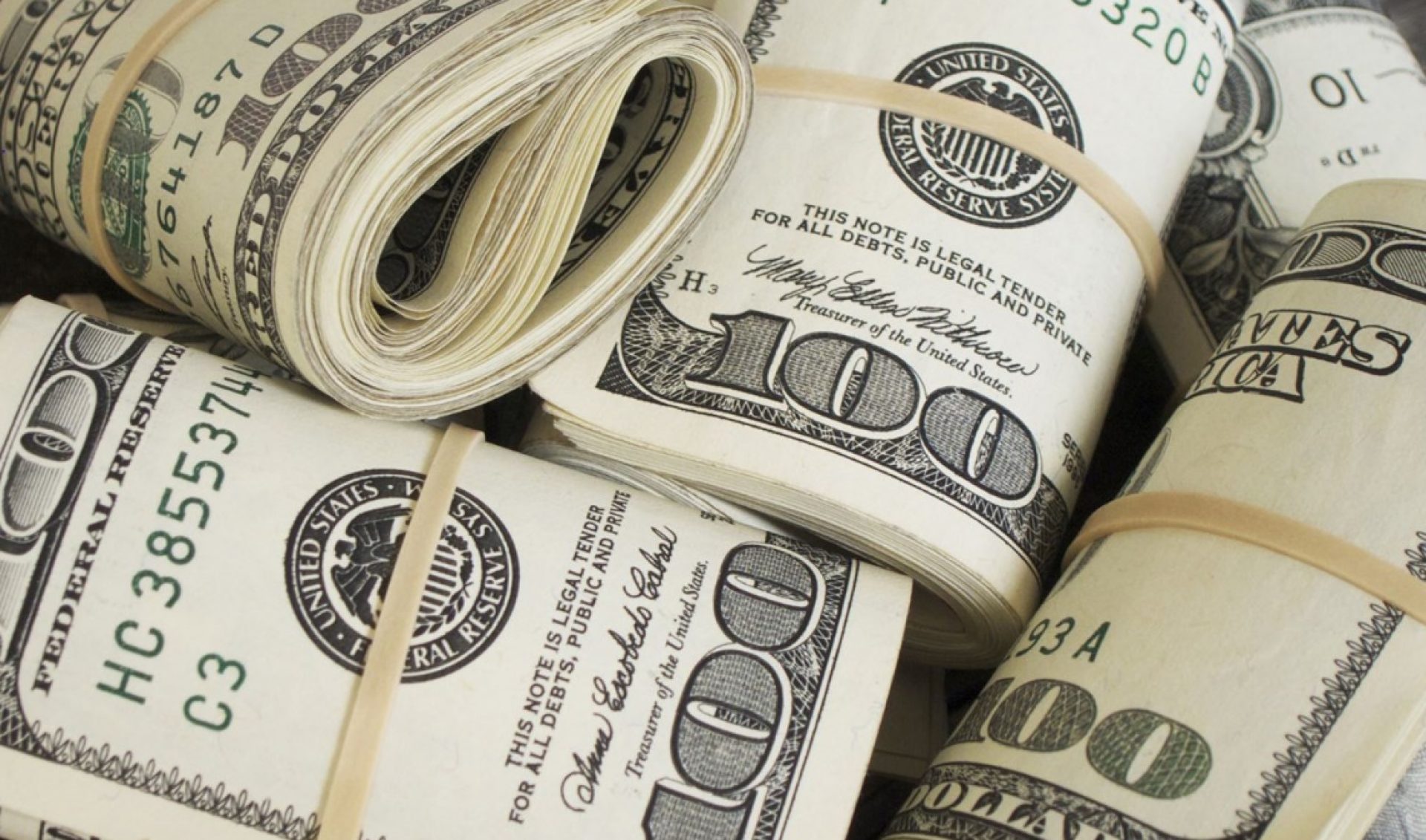 Report: Online Advertising Reaches All-Time Q1 High, Will Surpass TV Revenues In 2017