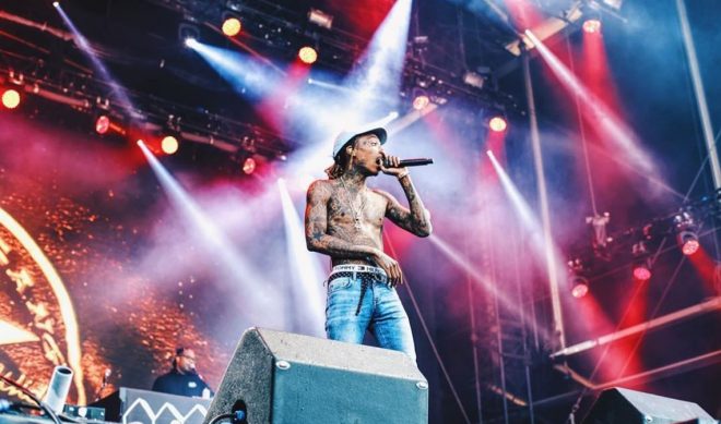 Vevo Reportedly Close To Deal With Warner Music Ahead Of Paid Subscription Service Launch