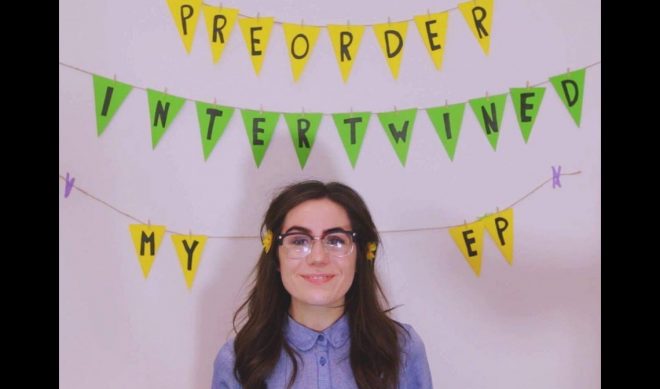 Sweet-Voiced YouTube Musician Dodie Clark Announces Her First EP
