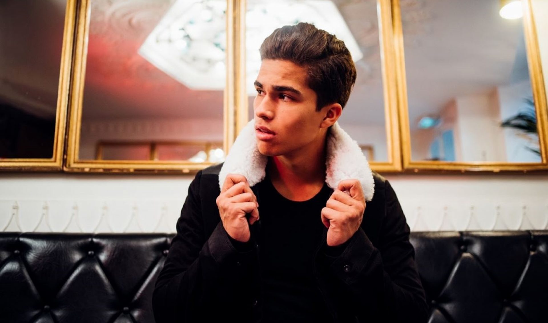 YouTube Musician, ‘Royal Crush’ Star Alex Aiono Signs With Spanish MCN 2btube