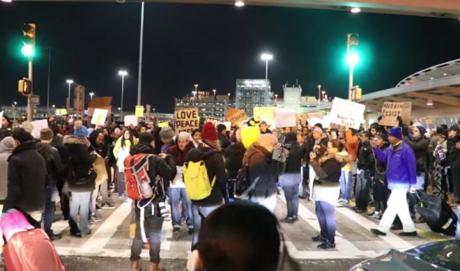 Casey Neistat’s Airport Protest Vlog Gets Three Million Views In One Day