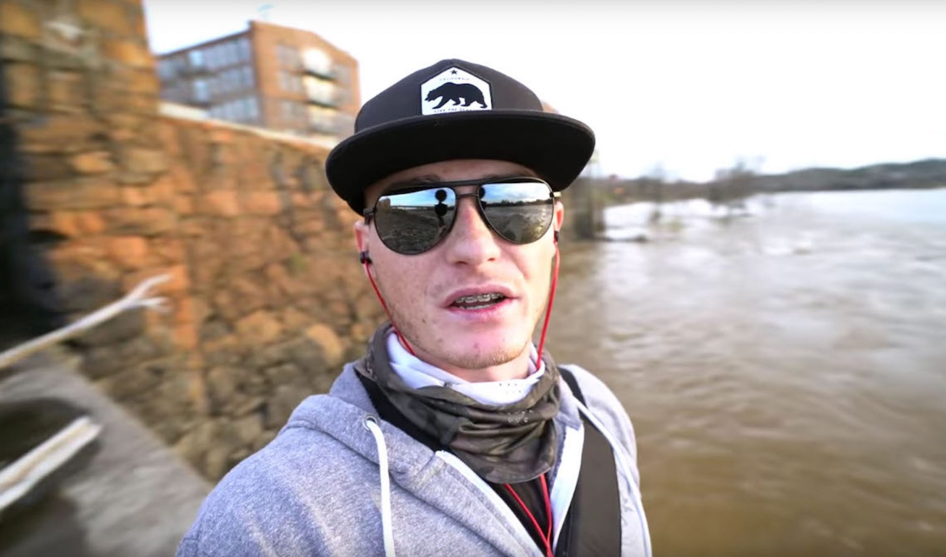 Top 100 Most Subscribed YouTube Channels Worldwide • April 2017