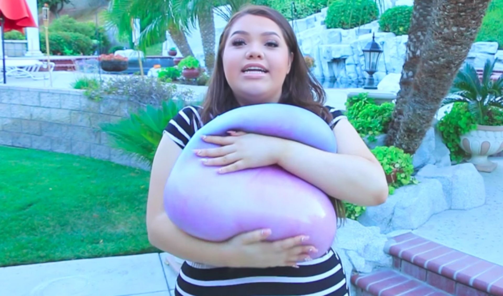 Slime Videos Take Off On YouTube, With A Top Channel Earning $200,000 In One Month