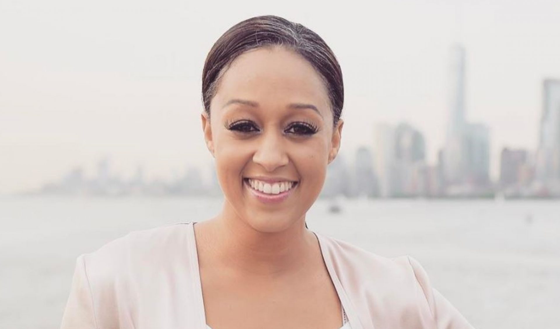 Tia Mowry To Launch ‘Quick Fix’ Web Series In Partnership With Kin Community