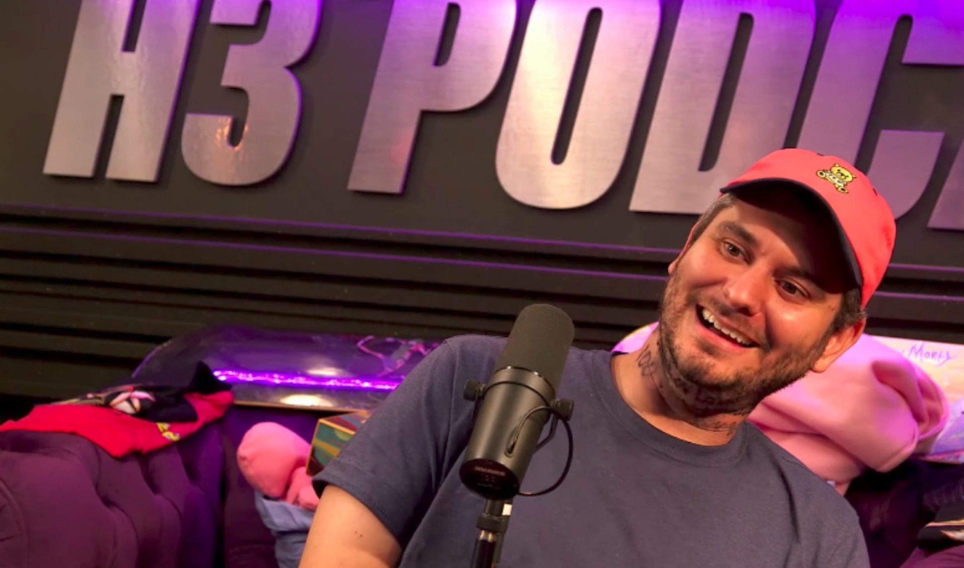 H3h3productions Raises Over $100,000 With Twitch Live Stream To Support Hurricane Harvey Relief