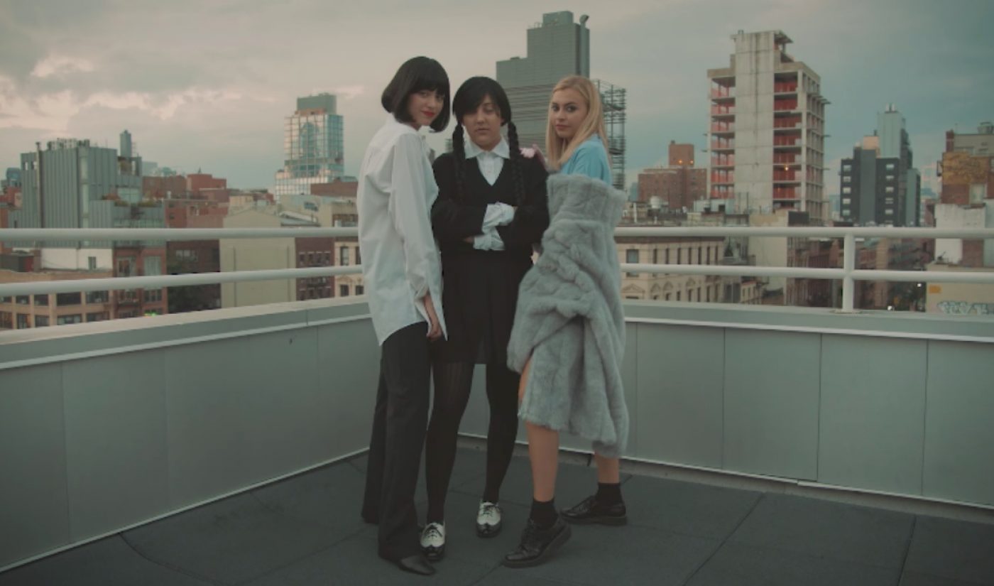 YouTube Vloggers Kailee McKenzie, Lexie Lombard Encourage Viewers To Do Halloween Shopping At Goodwill