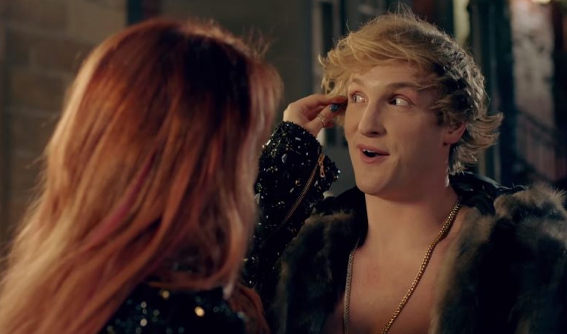 mover salt National folketælling Logan Paul's New Music Video With Bella Thorne Is An Ode To His Blonde  Locks - Tubefilter