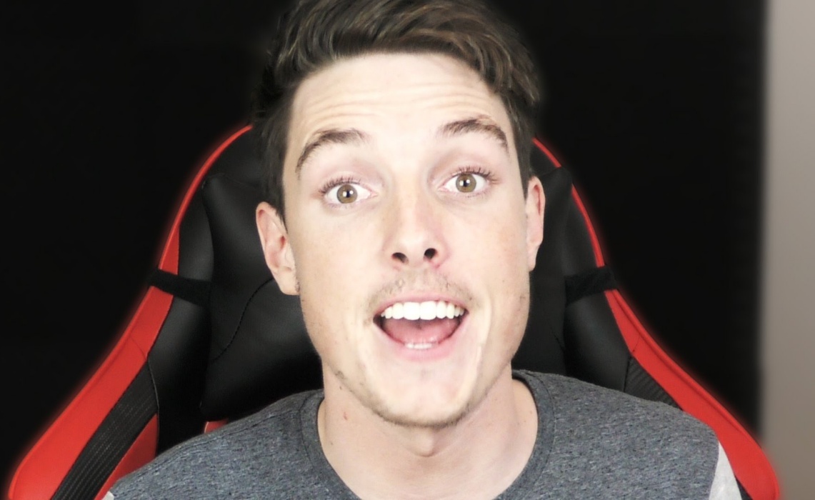 Youtube Millionaires Lazarbeam Adds Absurdness To His Gaming