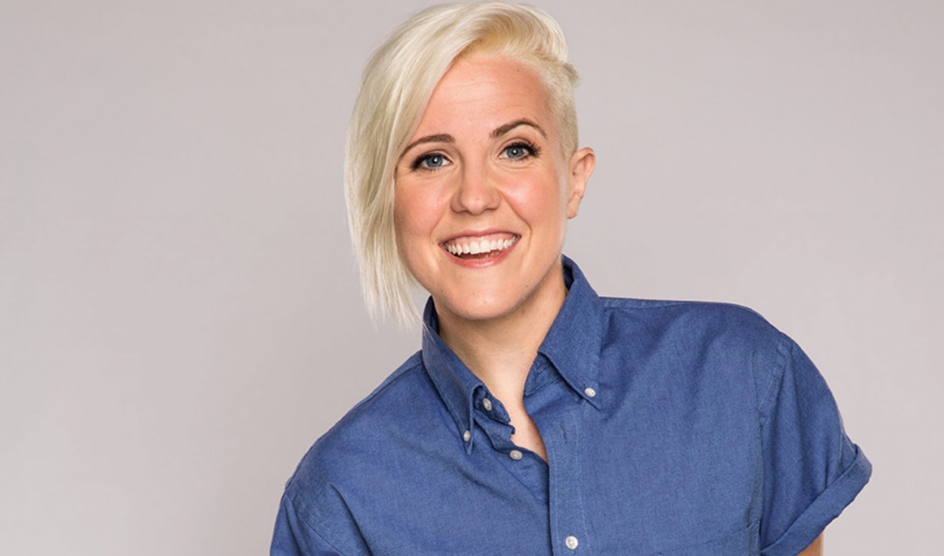 YouTube Star Hannah Hart And Her Friend Hannah Gelb Launch ‘Hannahlyze This,’ A Self-Help Podcast