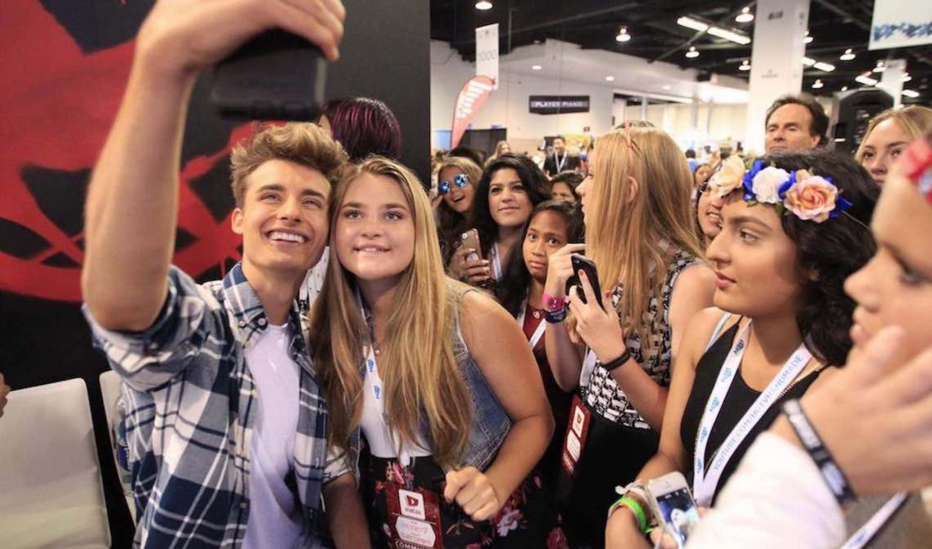 Insights: VidCon Navigates An Industry’s Stormy Season With New Owner, Influx Of Brands And Platforms