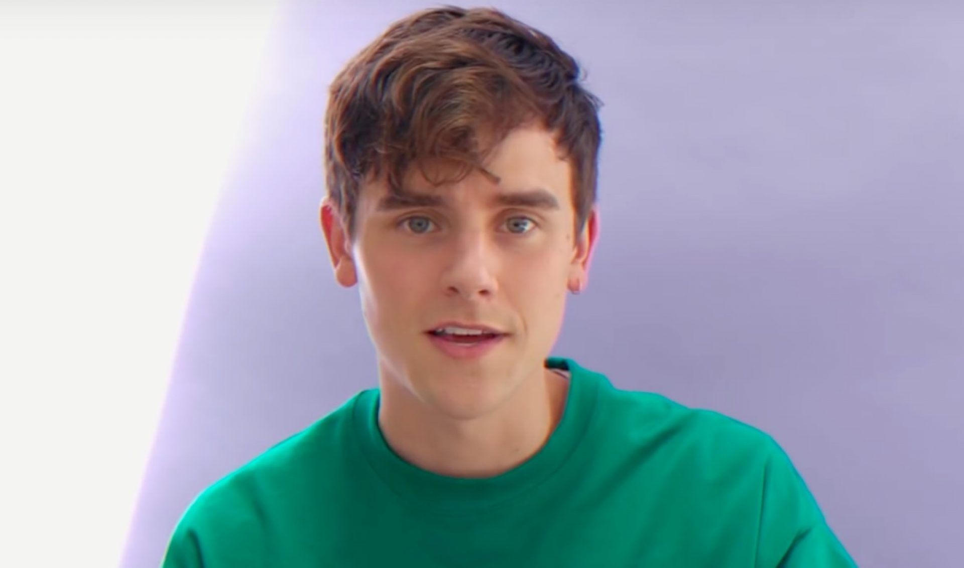 Connor Franta Ventured Behind The Camera To Photograph Stars At Beautycon LA