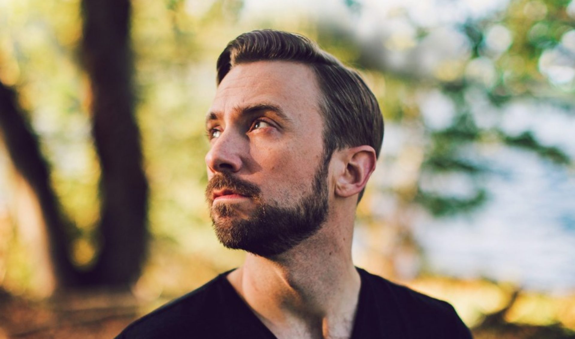 YouTube Star Peter Hollens Tops Billboard Charts With Album Of ‘Legendary Folk Songs’