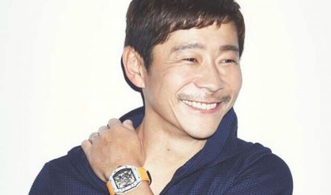 Japanese Billionaire Breezes Past Chicken Nugget Fiend To Claim Most-Retweeted Tweet Ever