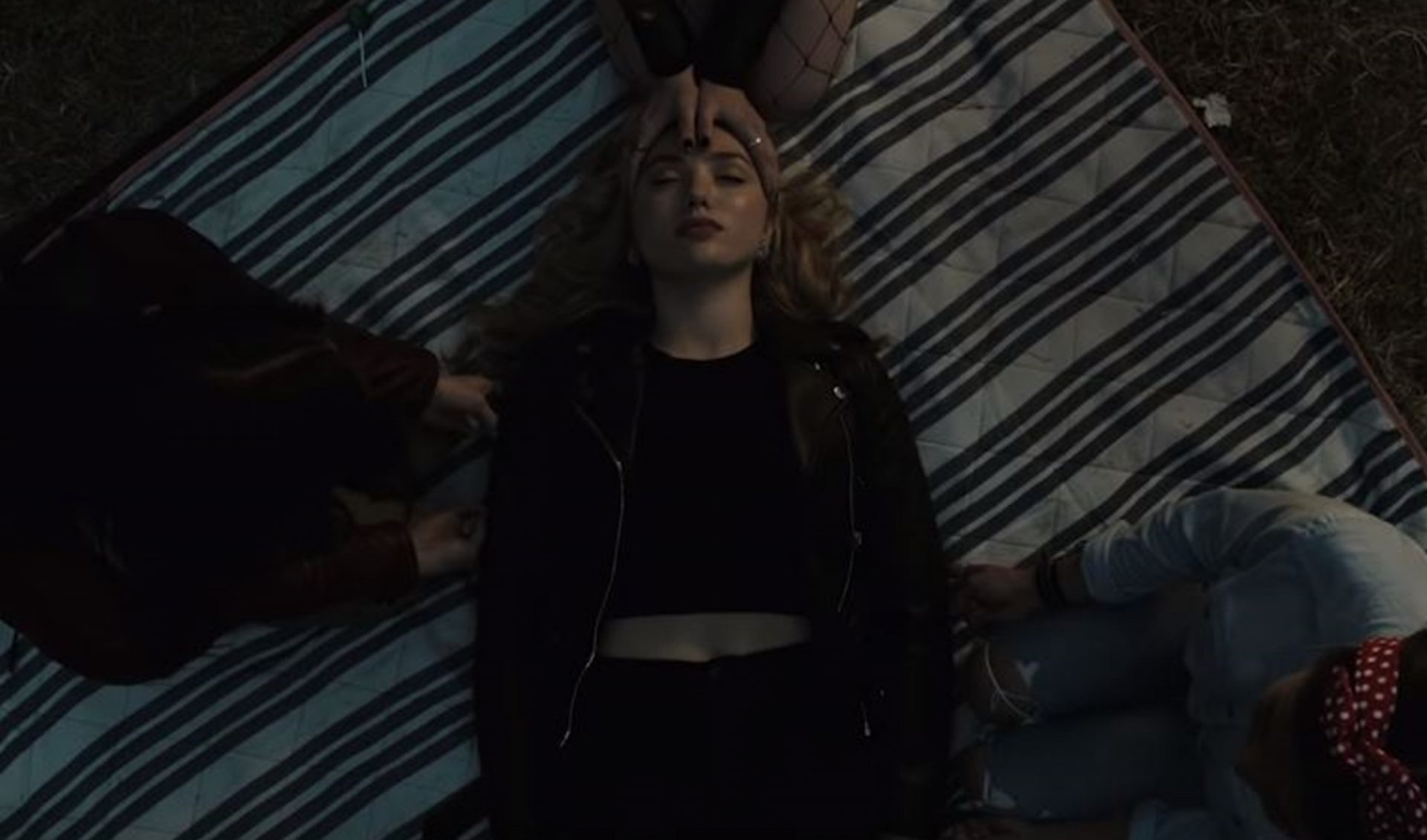 Hulu Renews AwesomenessTV, Wattpad Thriller ‘Light As A Feather’