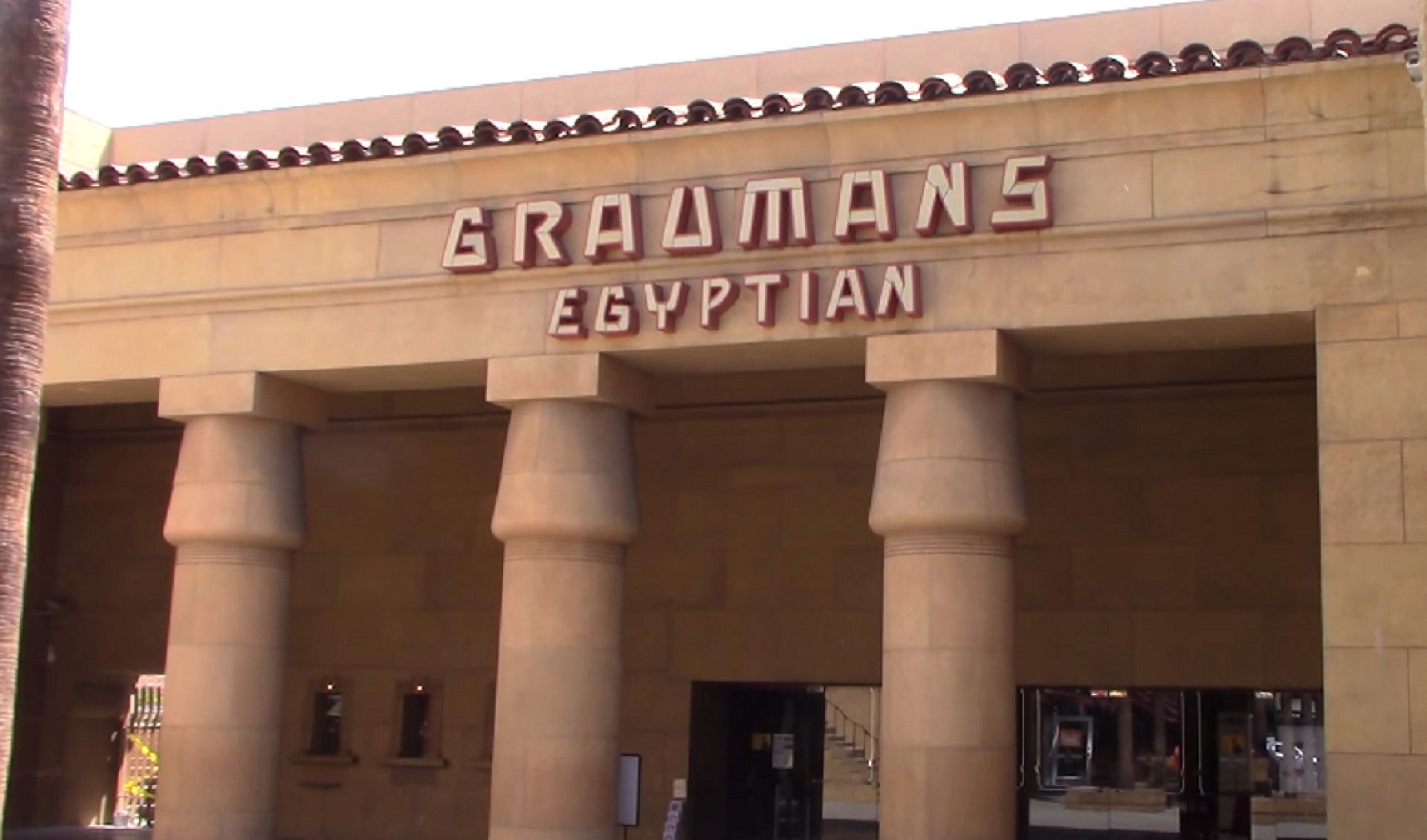 Netflix Is Close To Buying Hollywood’s Historic Egyptian Theatre — But Won’t Use It To Lure Film Awards