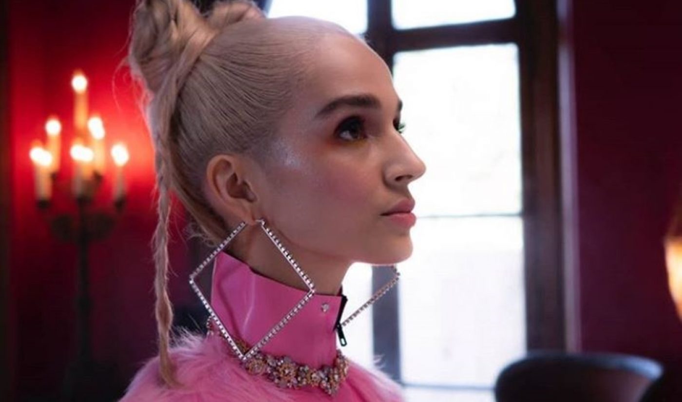 Viral Musician Poppy Slates Mainstage Performance At Inaugural VidCon Appearance