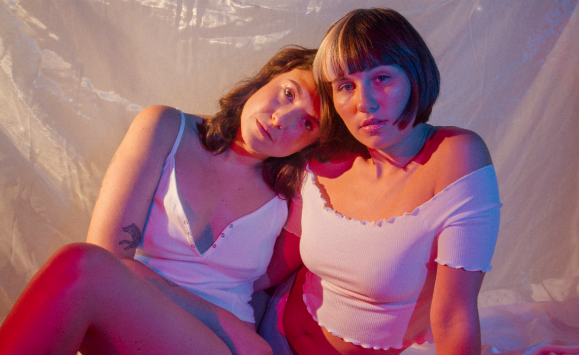 Creators Going Pro: The Women Behind 'Come Curious' Share Sex Education  With &quot;An Element Of Fearlessness&quot; - Tubefilter