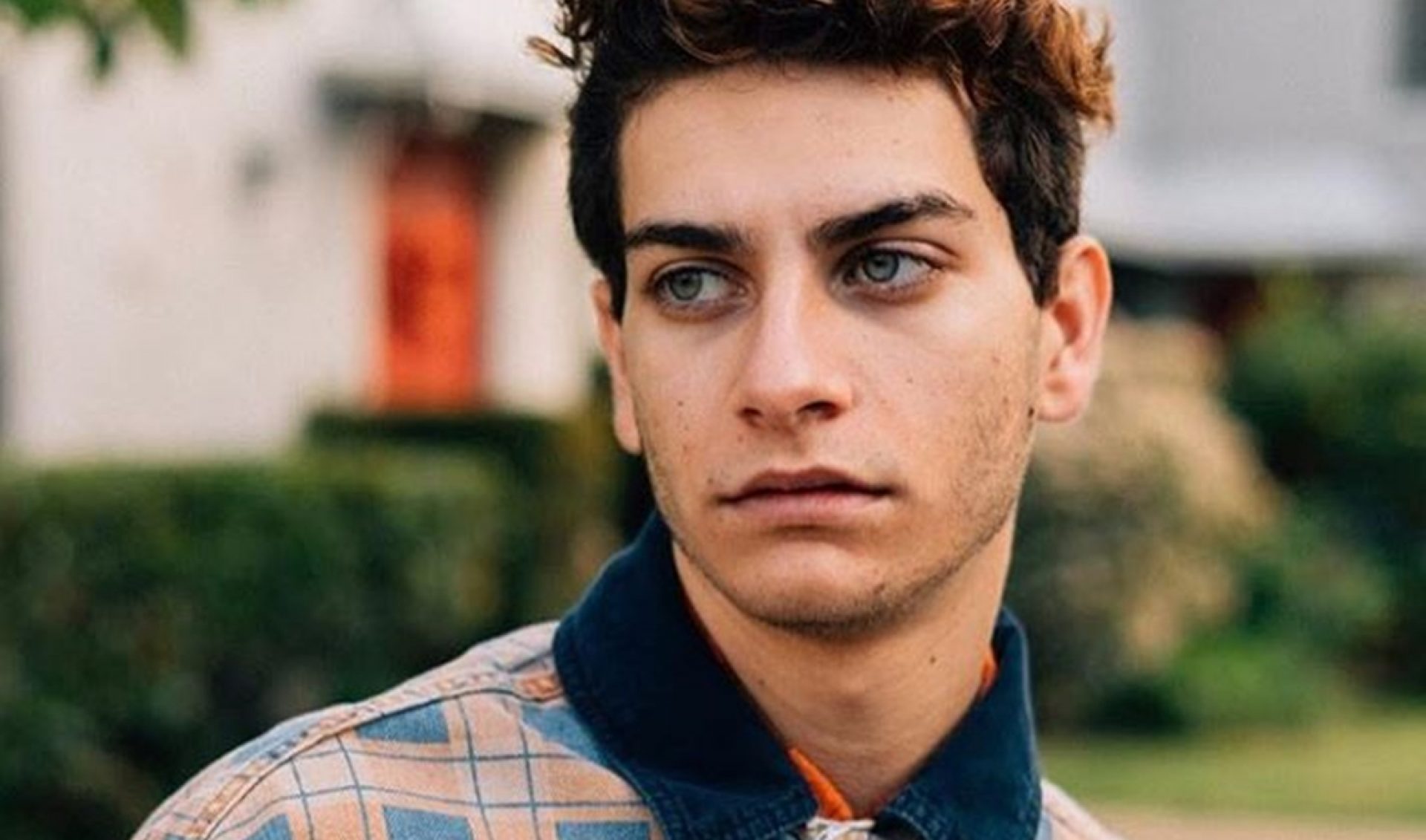 Officially Pinned Pacts With Smosh’s Noah Grossman On Charitable Pin Launch