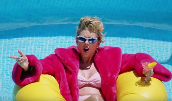 Hannah Hart, Todrick Hall Among LGBTQ+ Celebs In Taylor Swift’s “You Need To Calm Down” Video