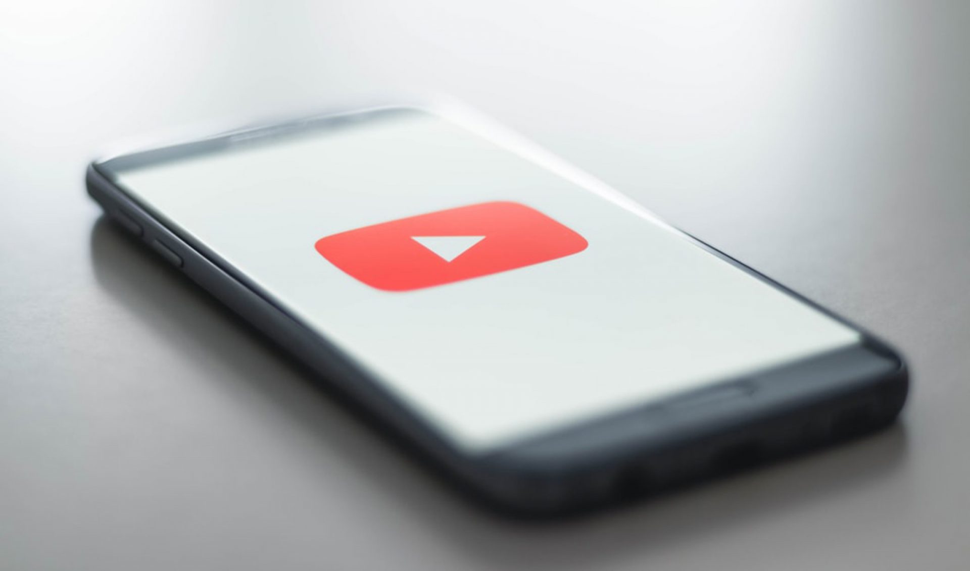YouTube Expands Recommendation-Filtering Feature ‘Topics’ To iOS, Browser Site