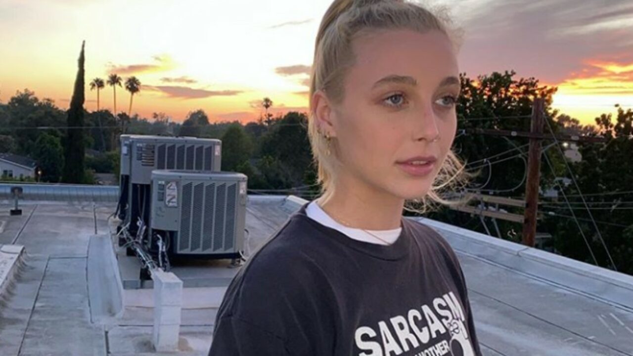 Emma Chamberlain Unveils Reimagined Podcast With Broader Focus: 'Anything  Goes' - Tubefilter