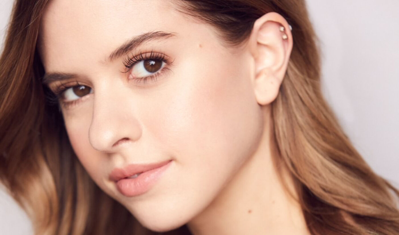 Hype House TikToker Kelianne Stankus Signs With UTA (Exclusive)